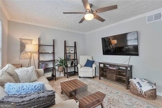 Building Photo - 8 Arpege Way NW