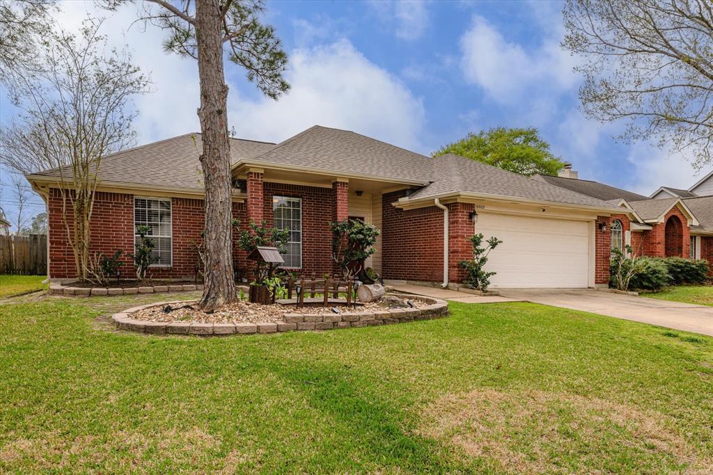 Foto principal - 16022 Capistrano Falls Dr