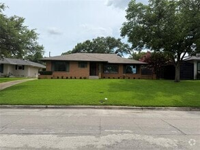 Building Photo - 4219 Briar Creek Ln