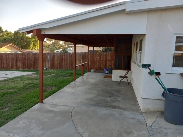 Building Photo - 5922 San Miguel Rd