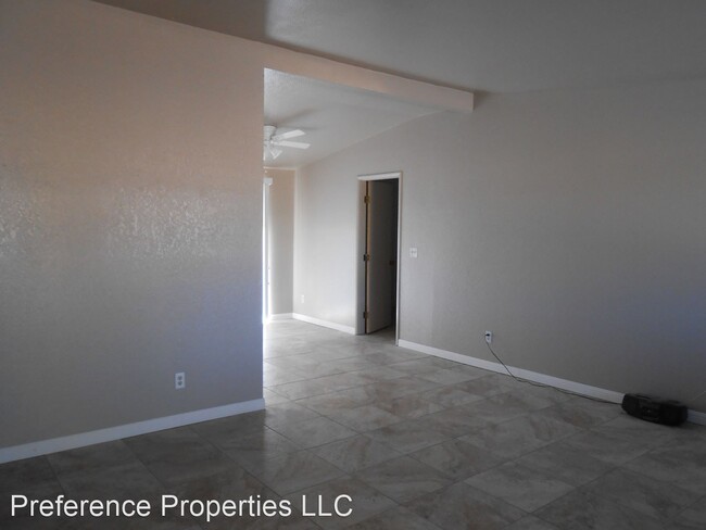 Building Photo - 3 br, 2 bath House - 3748 Sparrow Drive