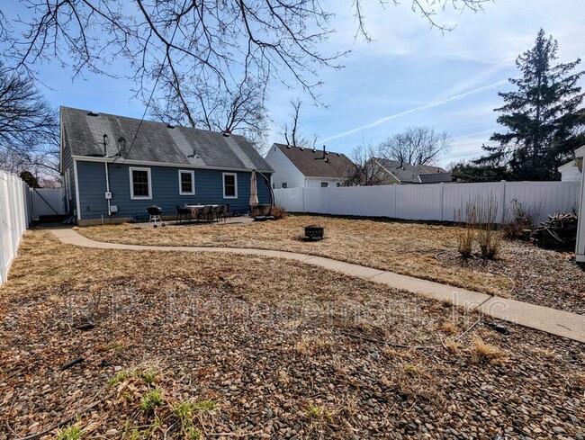 Building Photo - 6020 Washburn Ave S