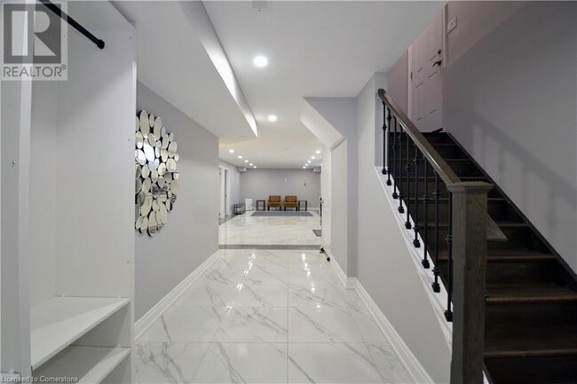 Building Photo - 92 Nashville Cir