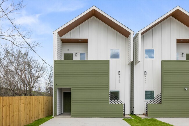 Foto del edificio - 9709 Pelsey St