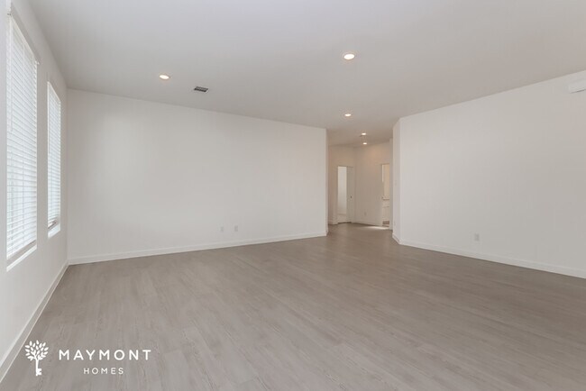 Foto del edificio - 6407 Symphony Wave Dr