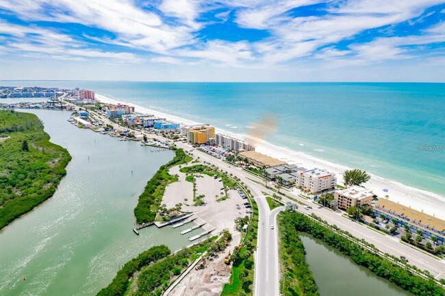 Foto del edificio - 18650 Gulf Blvd