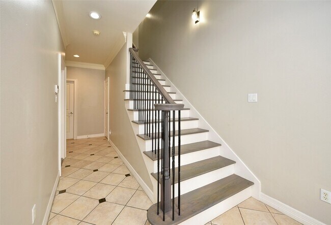 Foto del edificio - 118 Drew St