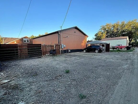 Building Photo - 1052 McKinley Ave