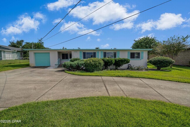 Building Photo - 4736 Sunset Dr