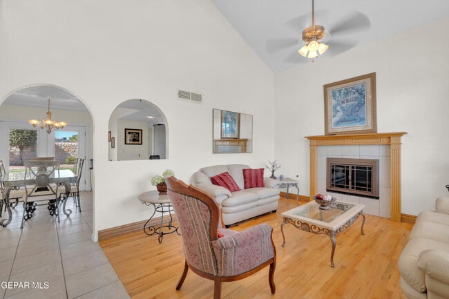 Building Photo - 11532 Clear Lake Cir