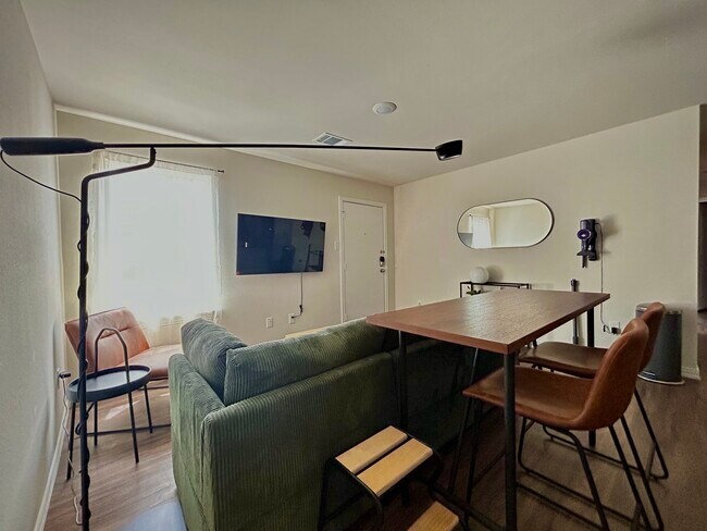 Foto del edificio - Sunny Side Up