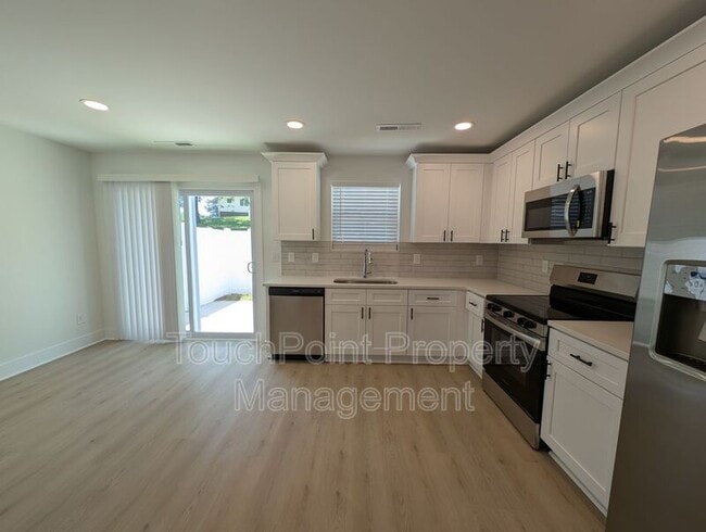 Foto del edificio - 1415 Arden Ave