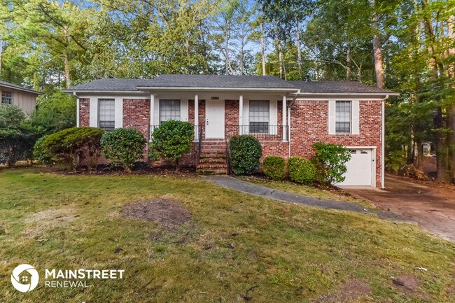 Building Photo - 1508 Brewster Cir