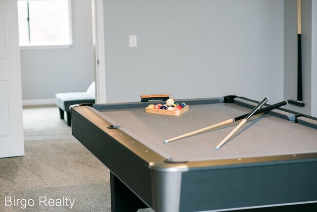 Foto del edificio - 2 br, 1 bath House - 852 W North Ave