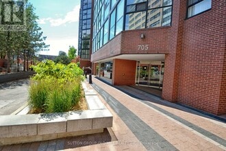 Building Photo - 705 King St W