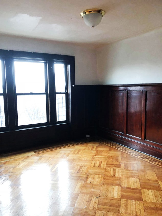 Primary Photo - 377 Eastern Pkwy