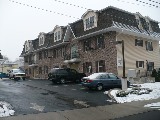Building Photo - 248 Columbia Ave