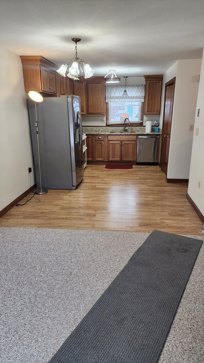 Building Photo - 161 Riviera Dr