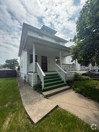 Building Photo - 637 S 14th Ave