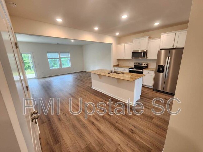 Building Photo - 743 Fountain Brook Ln