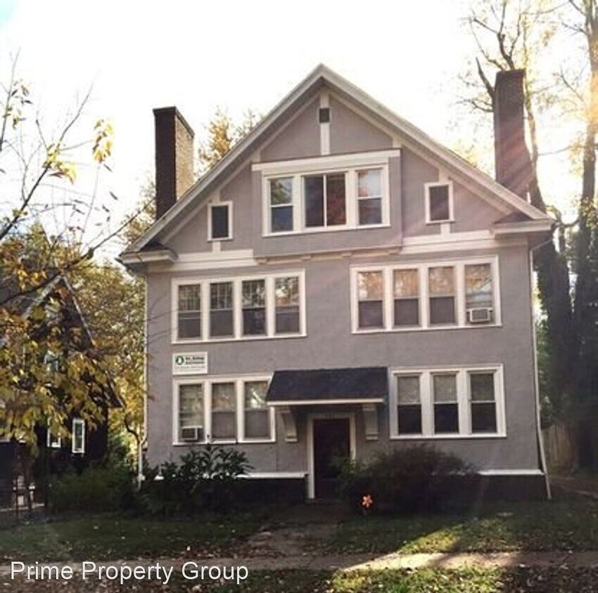 Primary Photo - 709 W Nevada St