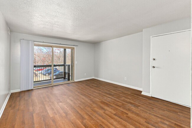Interior Photo - Legend Oaks Gated Community