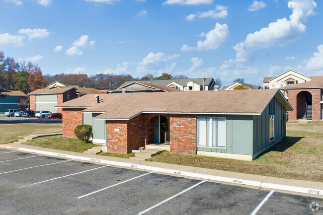 Front office - Parker Place Apartments