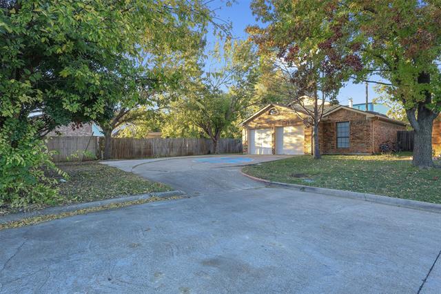 Foto del edificio - 3002 Rustlewind Ln