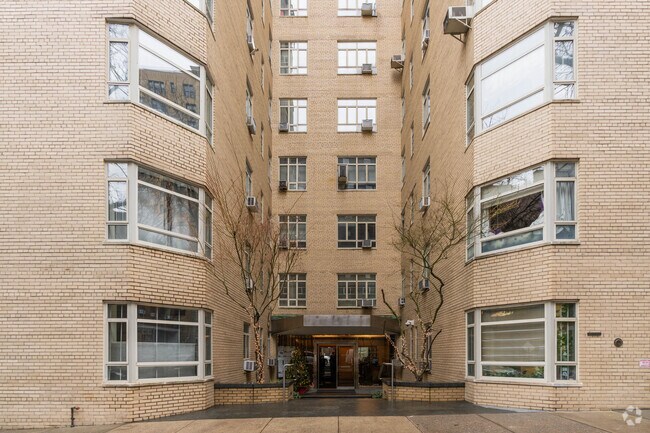 Foto del edificio - 15 W 84th St