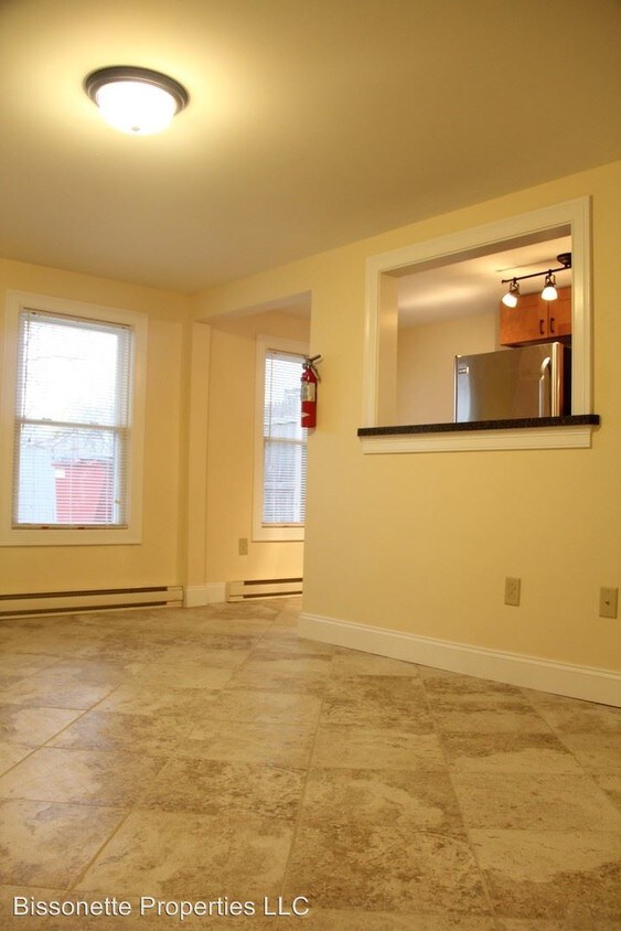 Building Photo - 84 Marble Ave