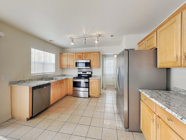 Foto del edificio - 8627 Challenger Dr