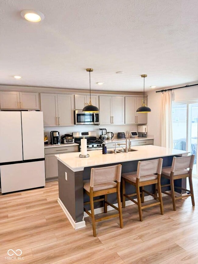 Foto del edificio - 439 Cape May Dr