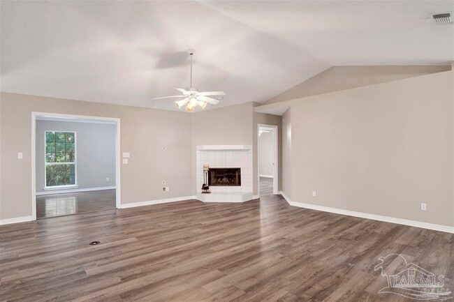 Foto del edificio - 6348 Summer Lakes Ln