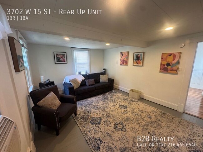 Foto del edificio - 3702 W 15th St