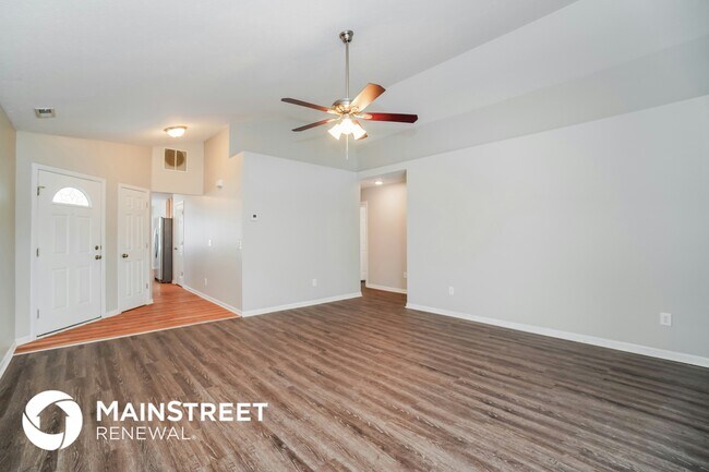 Foto del edificio - 6927 Spring Bloom Dr