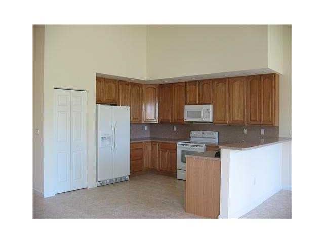 Building Photo - 4171 Gulfstream Rd