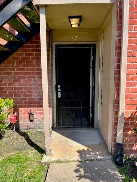 Building Photo - 12500 Sandpiper Dr