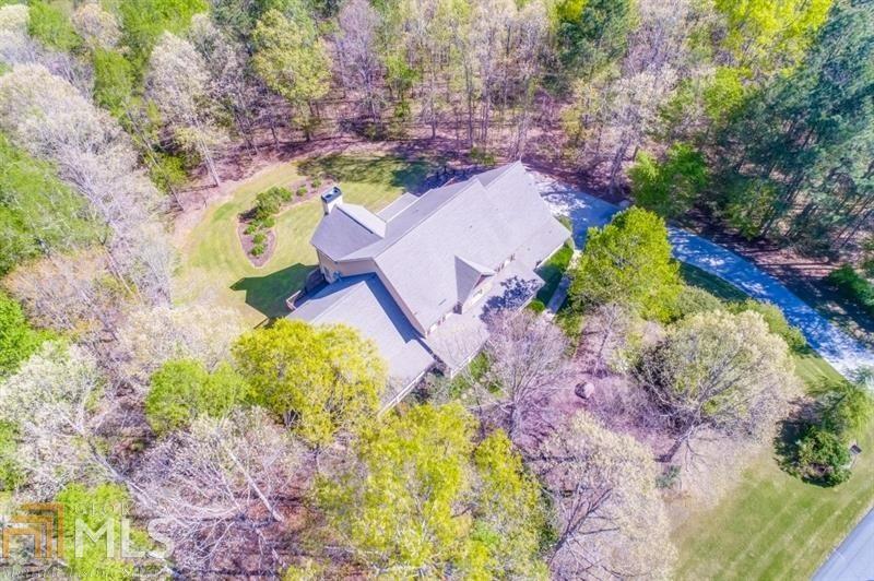 Foto principal - 18 Hawks Farm Rd
