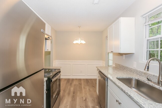 Foto del edificio - 2309 Blue Hampton Ln