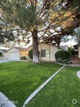 Building Photo - 1625 E Edgewater Dr