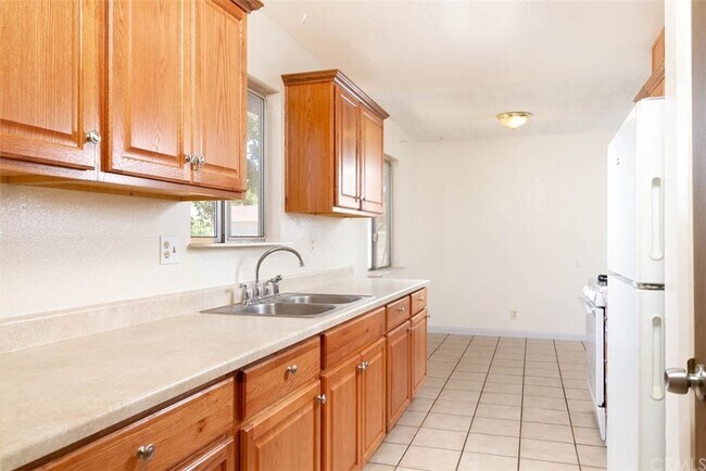 Foto del edificio - 1257 Rosekrans Dr