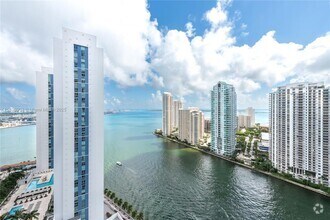 Building Photo - 300 S Biscayne Blvd