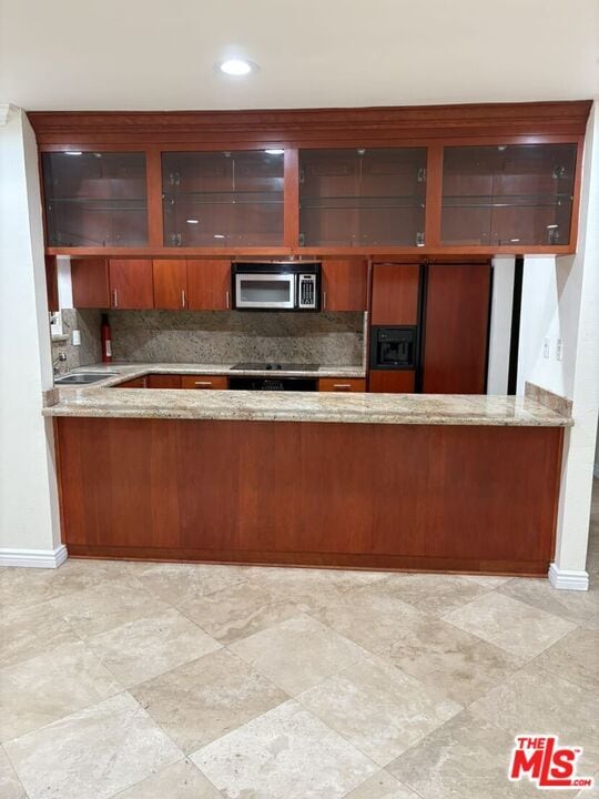 Building Photo - 8909 Burton Way