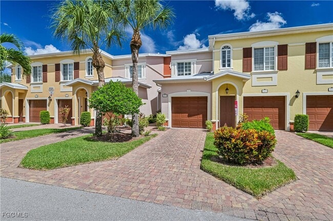 Building Photo - 20201 Estero Gardens Cir