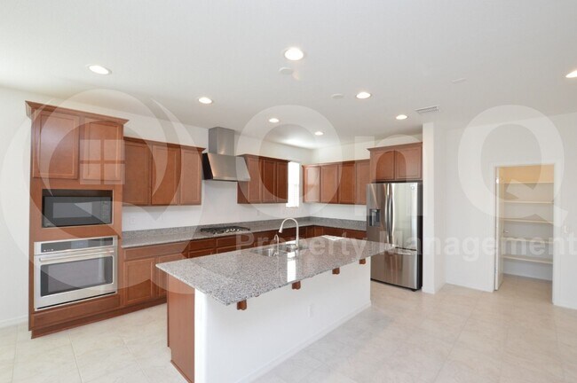 Building Photo - 5105 N 81st Ave