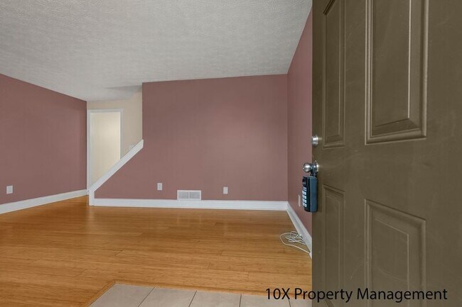 Building Photo - 4835 Berry Hill Ct