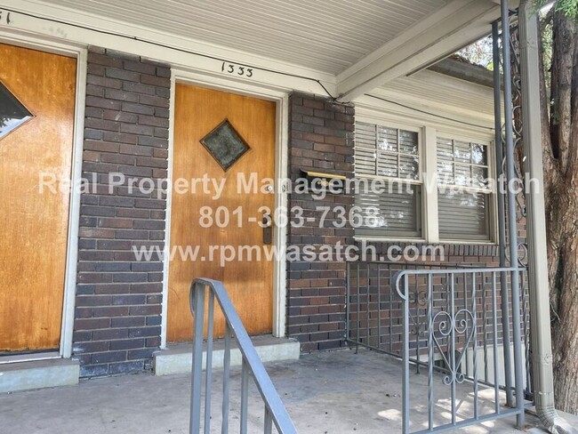 Building Photo - 1103 E Sherman Ave