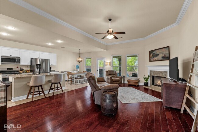 Foto del edificio - 216 Apalachee Way