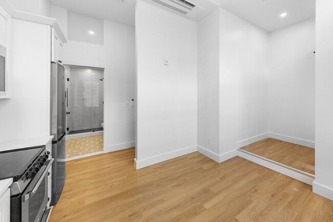 Foto del edificio - 101 Richmond St