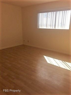 Foto del edificio - 4434 49th St